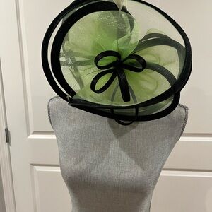 Elegant Black and Green Fascinator